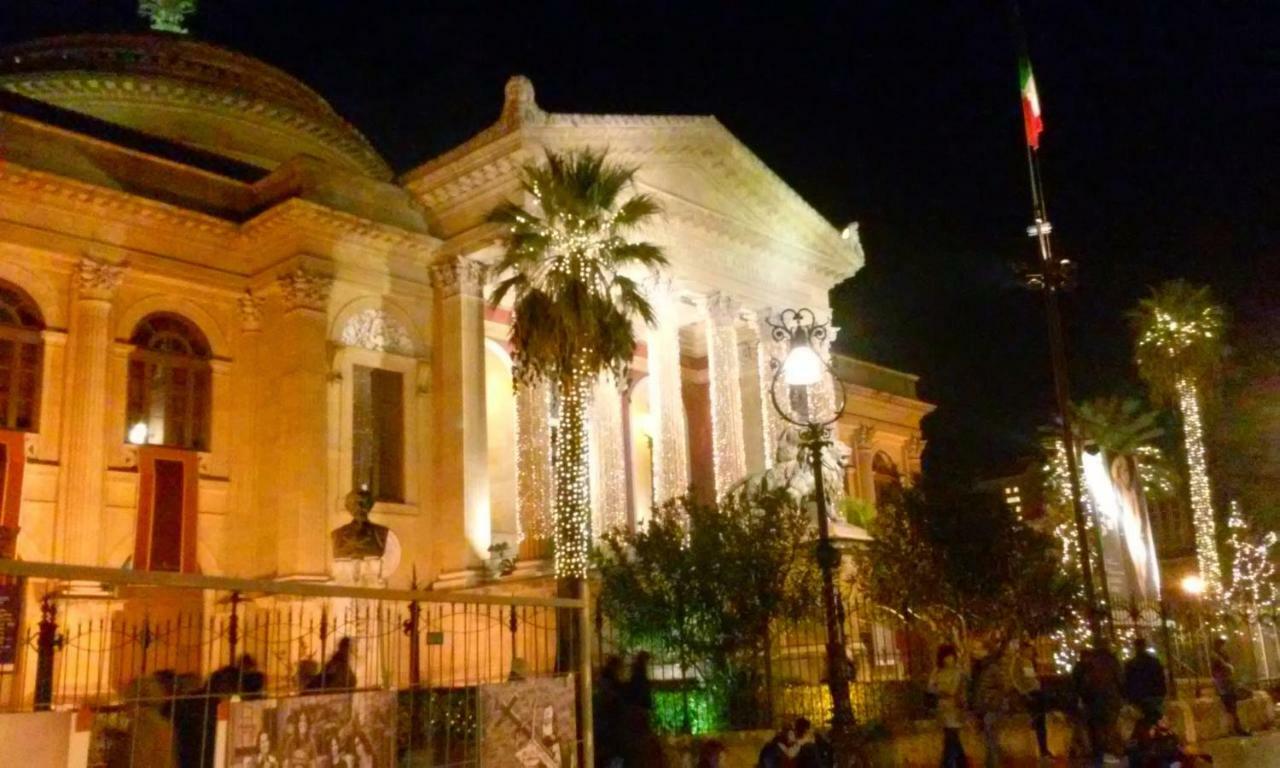 La Casetta Di Marta Ai Quattro Canti Palermo Exterior photo